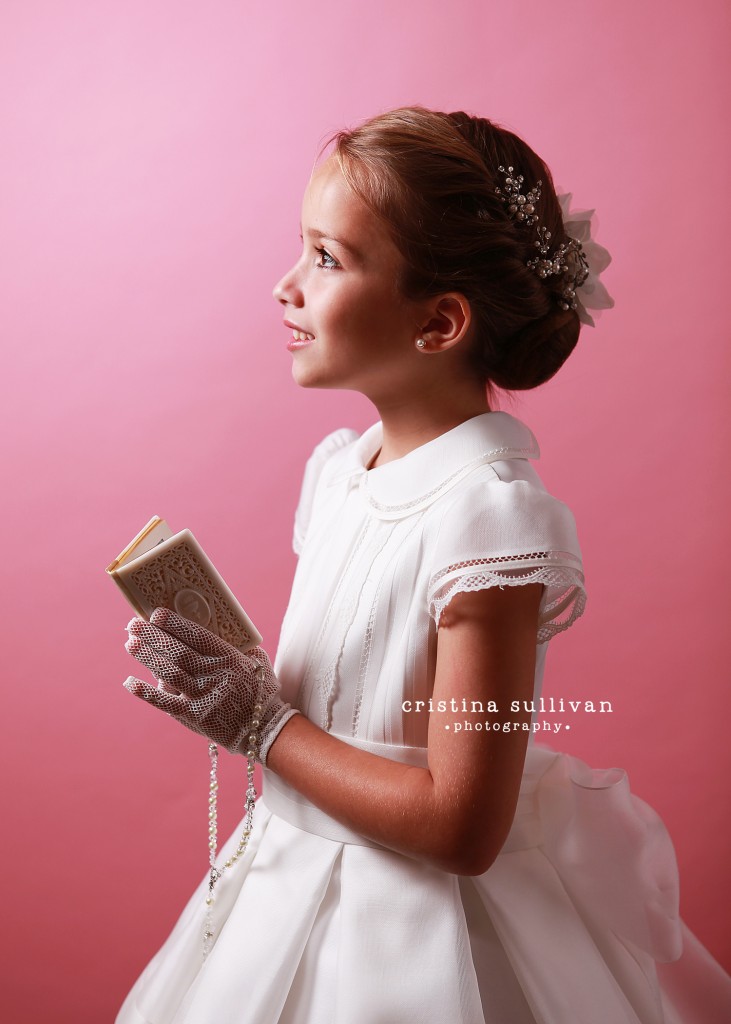 another lovely from the recent communion session inside the studio.  